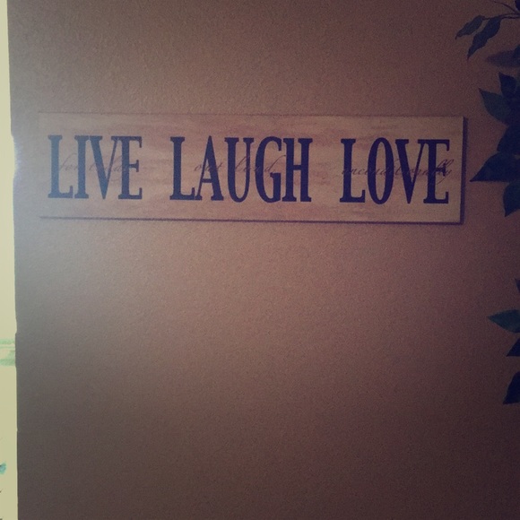 “Live,Laugh,Love” Wall Sign - Picture 1 of 1
